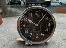 RELOJ DE MESA METAL 