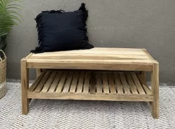 Mesa / Banco Brunna
