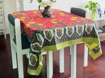 Mantel Rojo