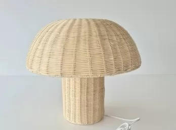 Lámpara póliponesia